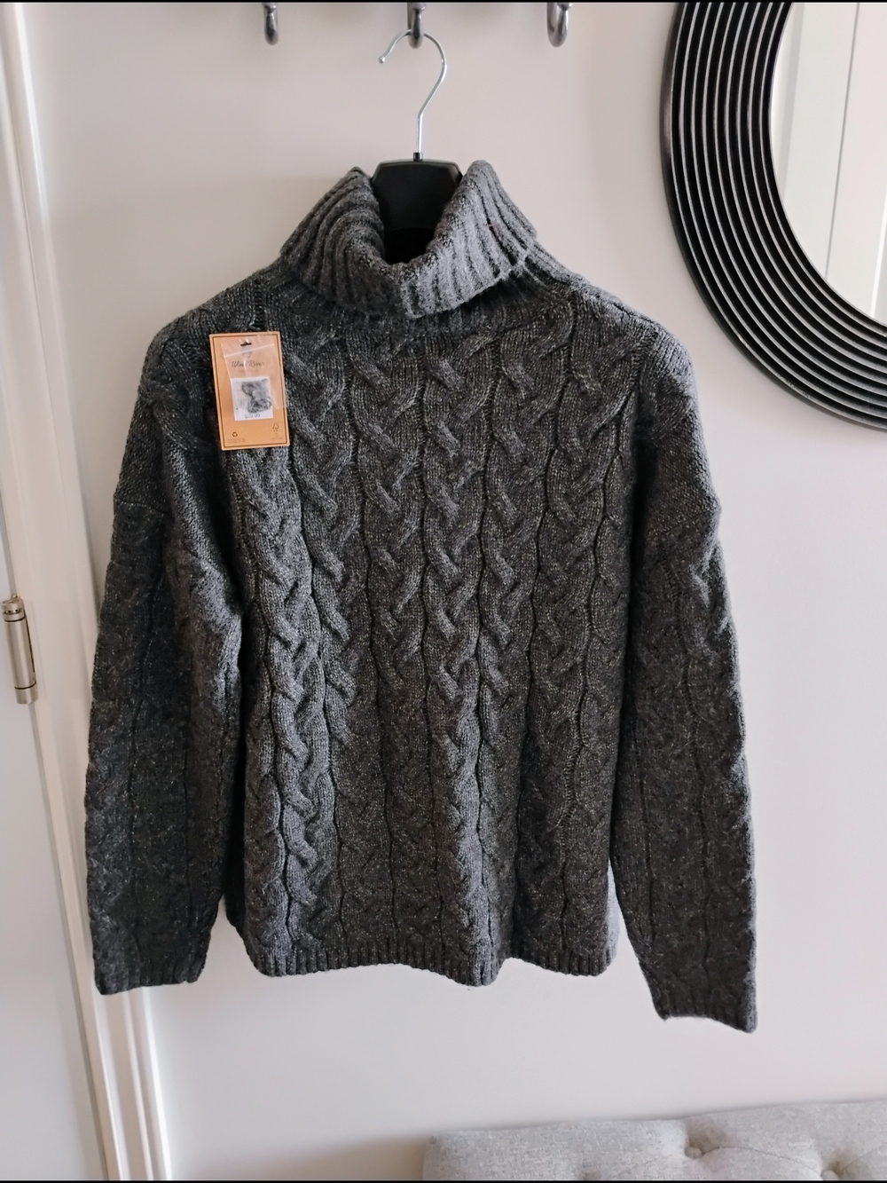 Wind River Ladies Grey Cable Knit Turtleneck Sweater XL..BNWT